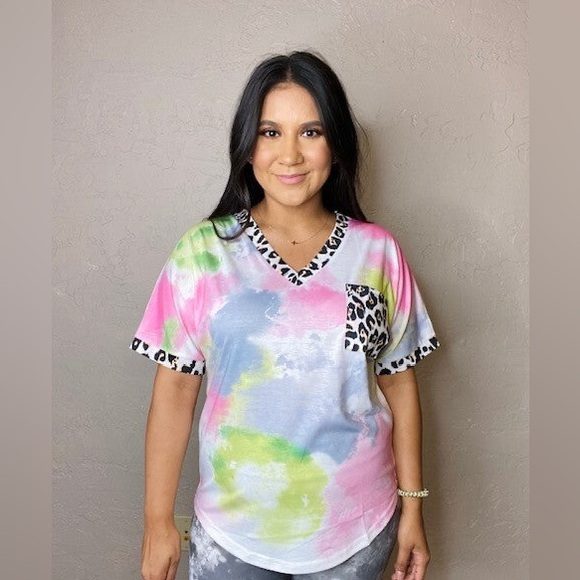 NWOT- Pink Hypnotized Tie Dye Leopard Top - Picture 6 of 6